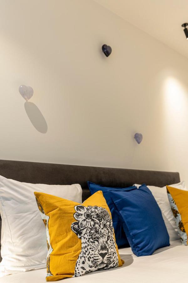 Appartement Vrijdagmarkt By Lit D'Art à Anvers Extérieur photo
